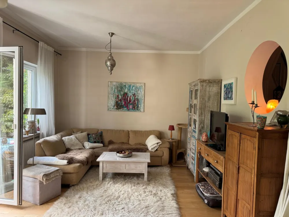 Stylish Split-Level Architect House with Fireplace, Parking Space & Loft