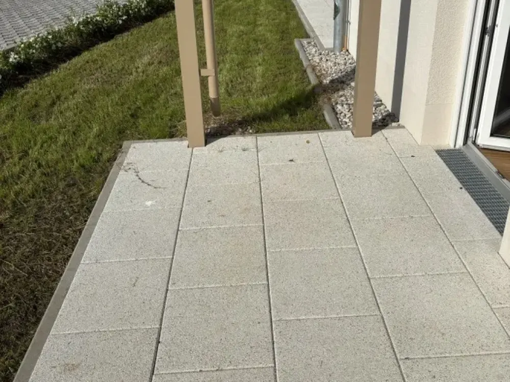Comfortable apartment in new building, perfect layout, beautiful terrace! First occupancy!