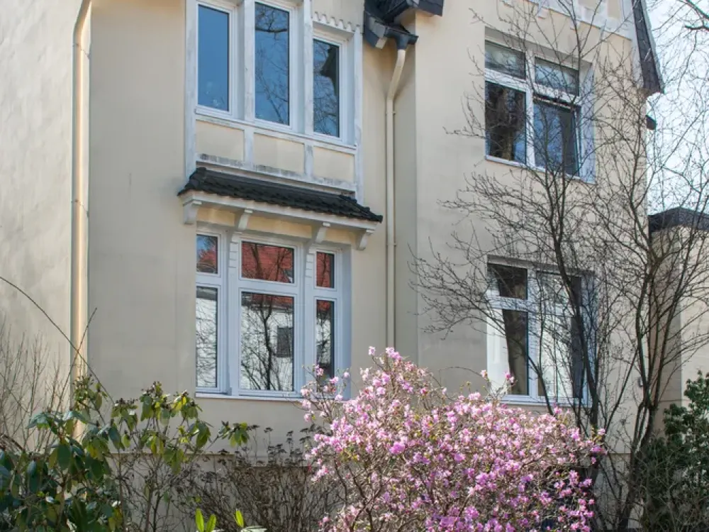 Altrahlstedt 2-Room Old Building Apartment