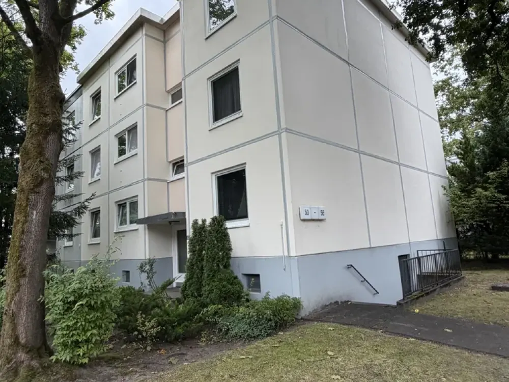 Beautiful 3-Room Apartment in Hamburg-Rahlstedt. Suitable for Freelancers or as a 3-Person Shared Flat max