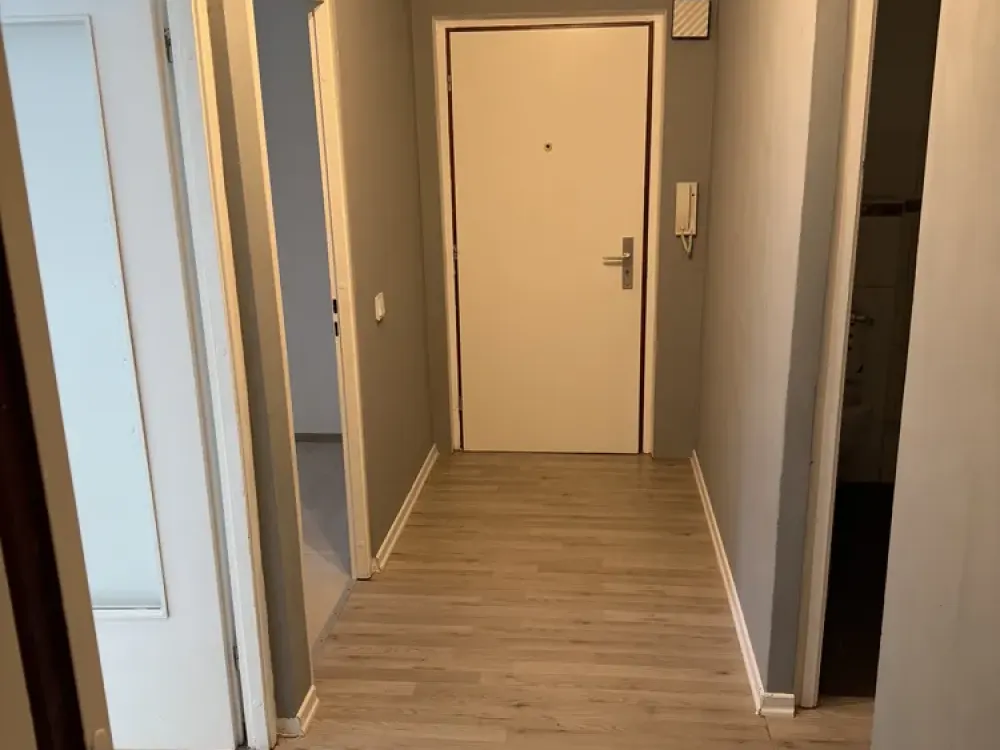 Beautiful 3-Room Apartment in Hamburg-Rahlstedt. Suitable for Freelancers or as a 3-Person Shared Flat max