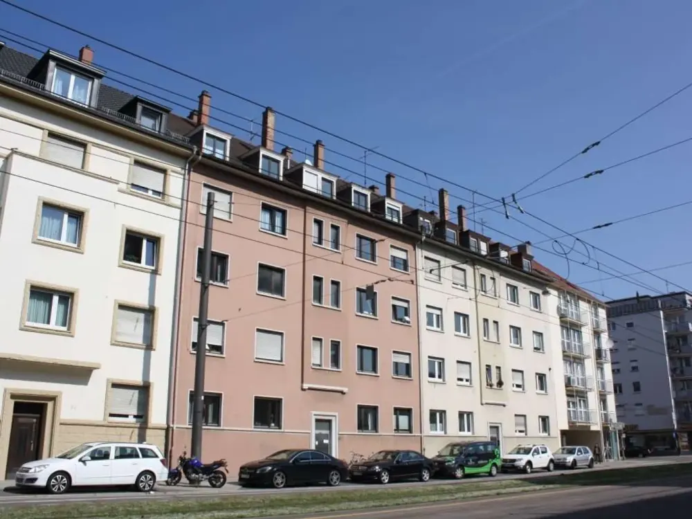 *Suitable for shared living* Centrally located 3-room attic apartment for rent!