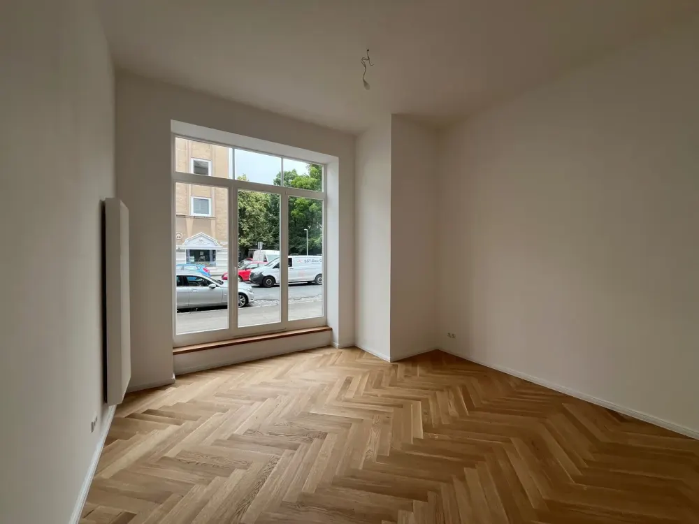 More Than Four Walls: Charming 3-Room Apartment in a Listed Old Building