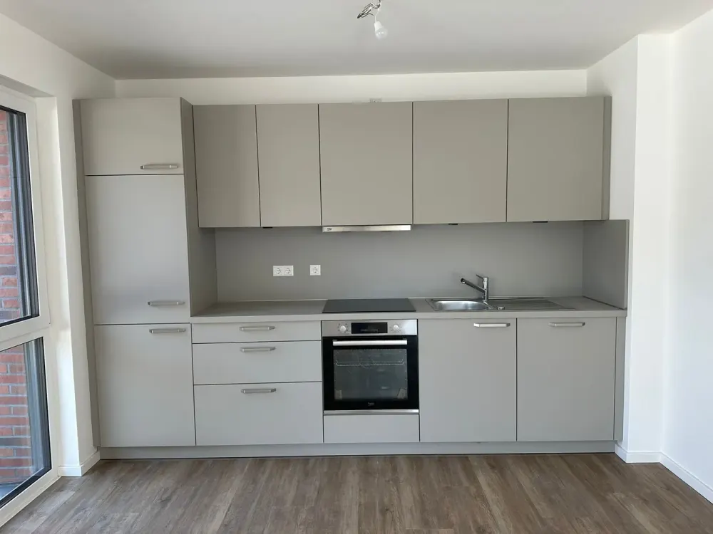 Exclusive Living in Frohlinde - Stylish 3-Room Apartment with Balcony