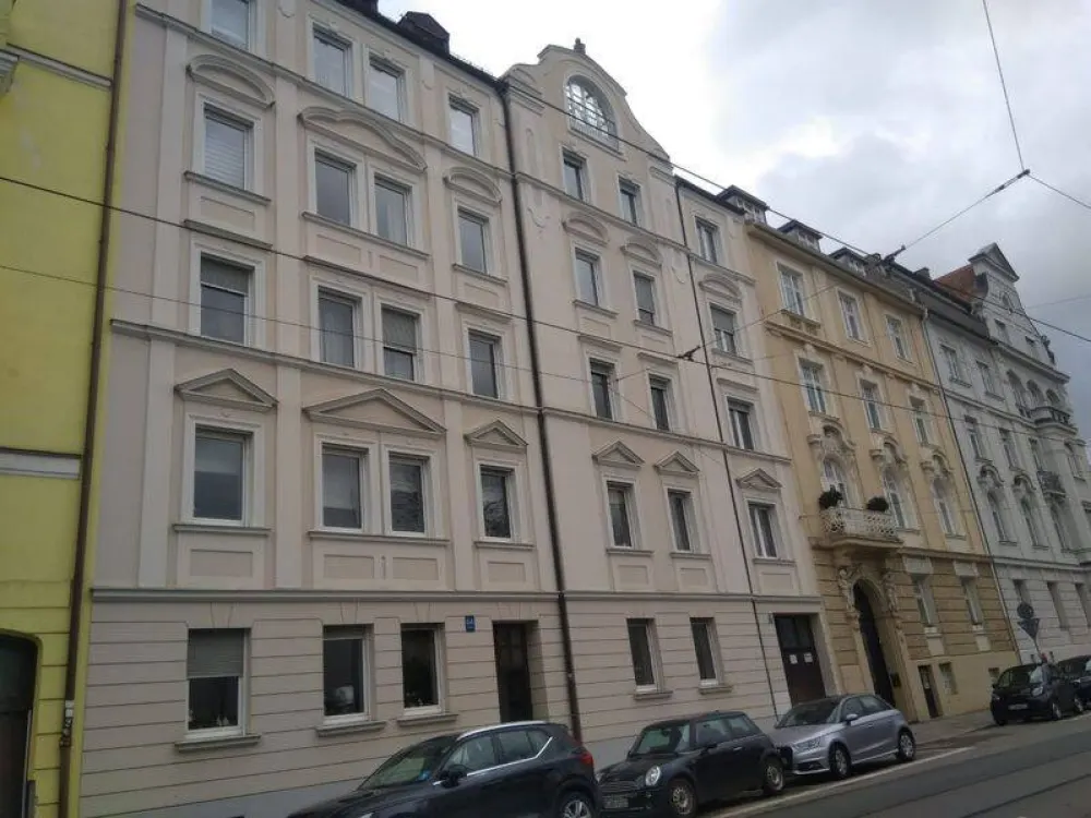 Living in Alt-Bogenhausen 5 Rooms with Southeast Balcony, Munich. Area Friedensengel, IsarPark, Villa Stuck, Hildebrandthaus, Prinzregententheater