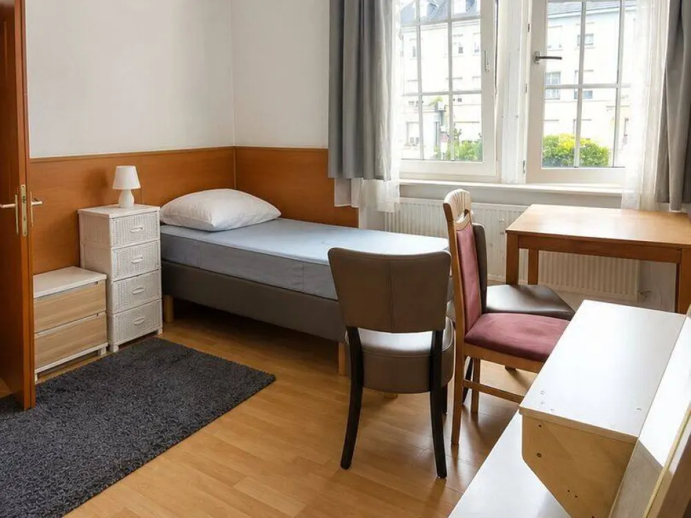Fully Furnished Apartment in Prime Location of Karlsruhe for Rent
