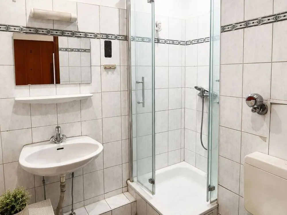 Fully Furnished Apartment in Prime Location of Karlsruhe for Rent