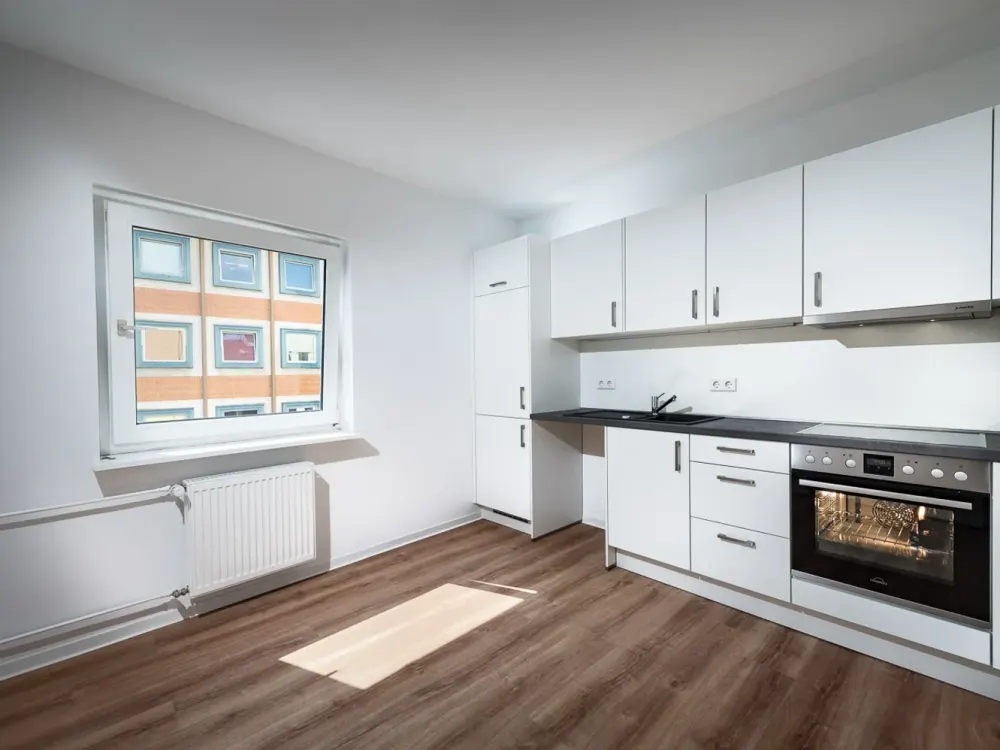 Directly from the Owner: Modern Renovated Apartment in the City Center