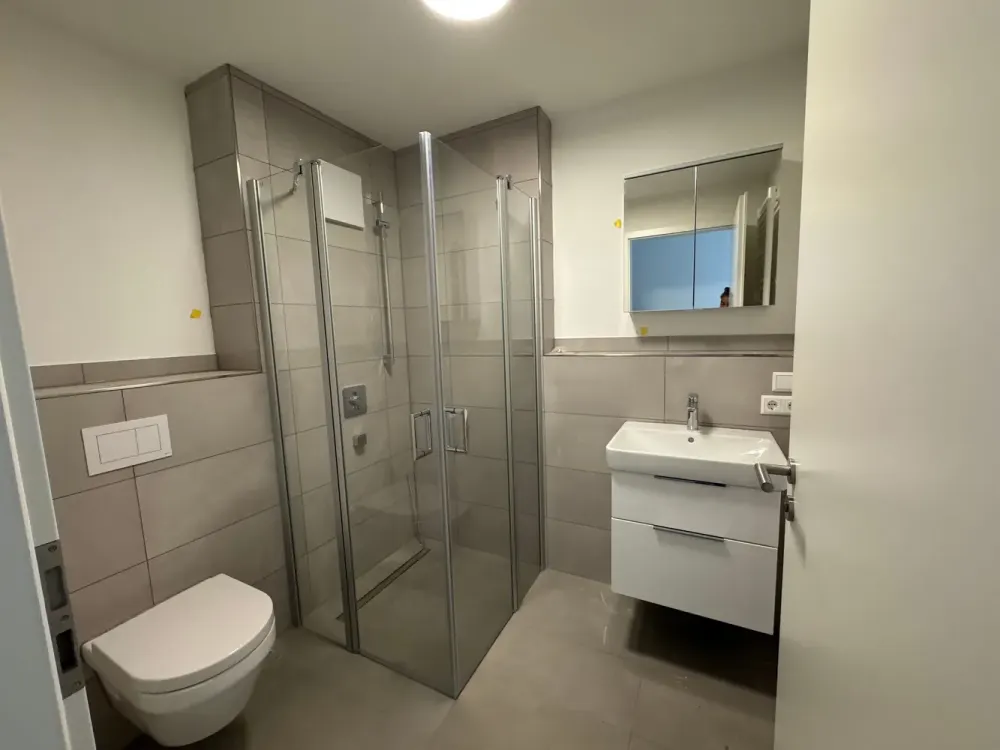 Sunny 2-Room Apartment with Balcony