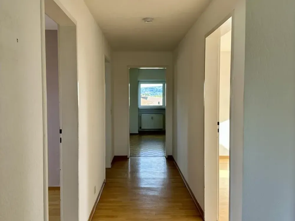 Insulated, bright attic apartment, 3 rooms + study with panoramic view of the Bellevue