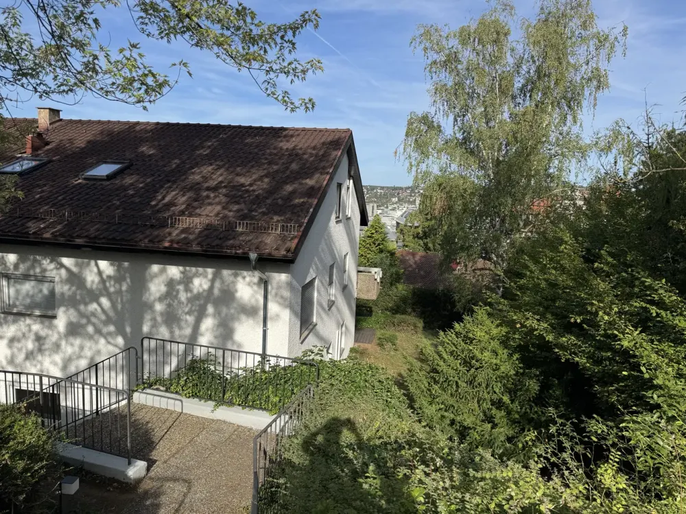 Sehr schönes 1 Zi DG Appartment