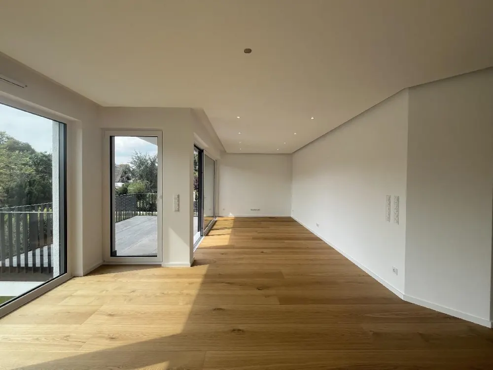 Dream Apartment on Rochusweg - 3.5 Rooms, 2 Bathrooms, Balcony, Fitted Kitchen, Underground Parking!