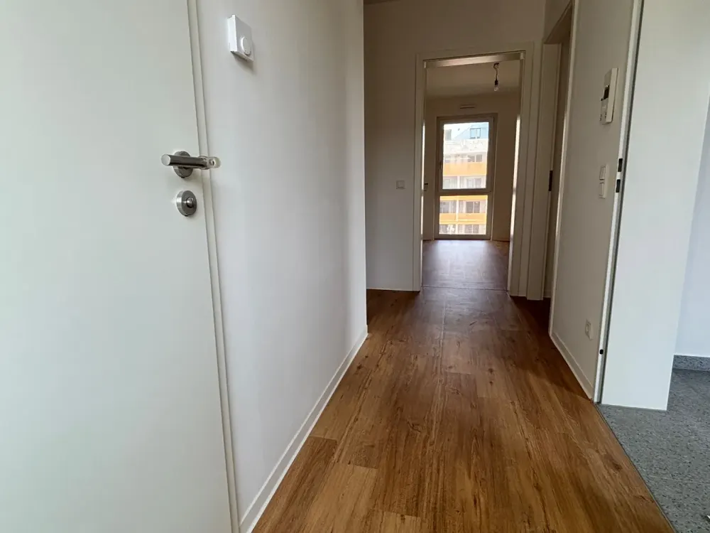 Available Immediately! 3-Room Apartment (Type 7 compact) with Balcony, Guest WC and Private Cellar
