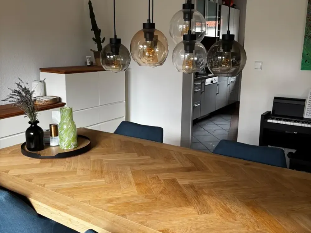 3-Room Maisonette Apartment with Balcony, Garden & Parking Space