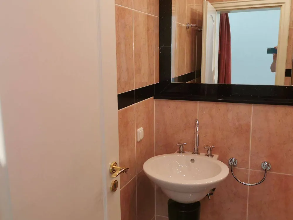 Wonderful 3-Room Apartment - Beautiful Terrace - Elegant Built-in Kitchen - Underground Parking Space