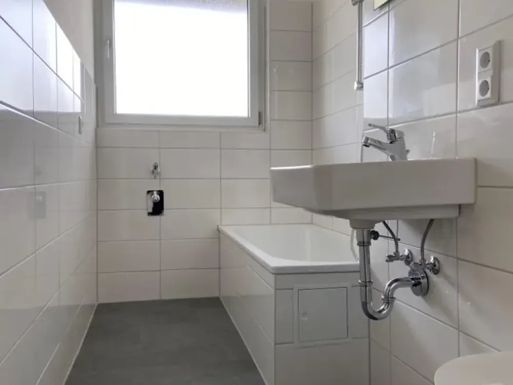Modern 2-Room Apartment Awaits You!