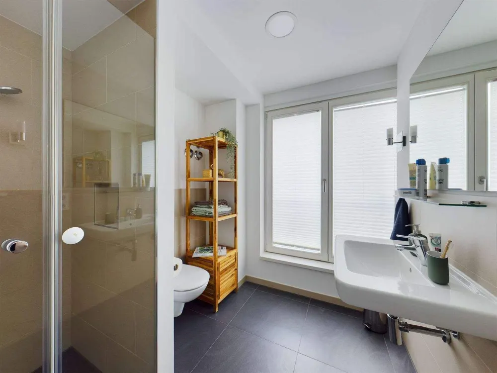 Your Summer in Hamburg: Modern All-Inclusive Apartment: Fully Furnished | Large Bude