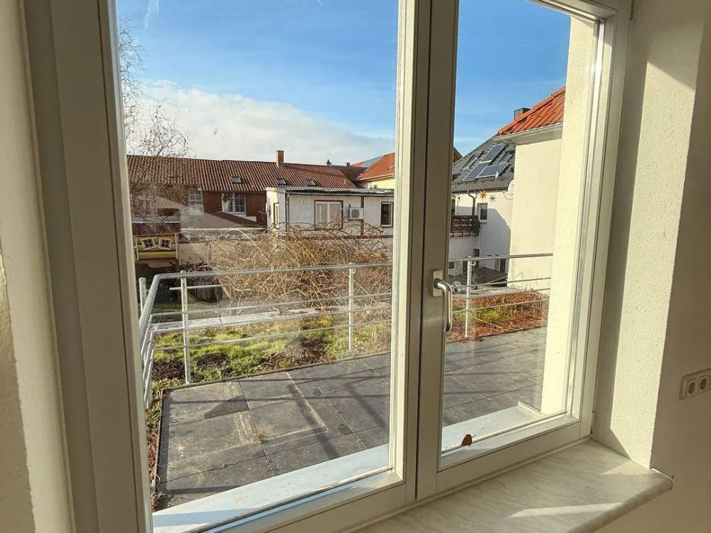 Geräumige 4-Zimmer-Wohnung mit Terrasse in Erfurt-Marbach