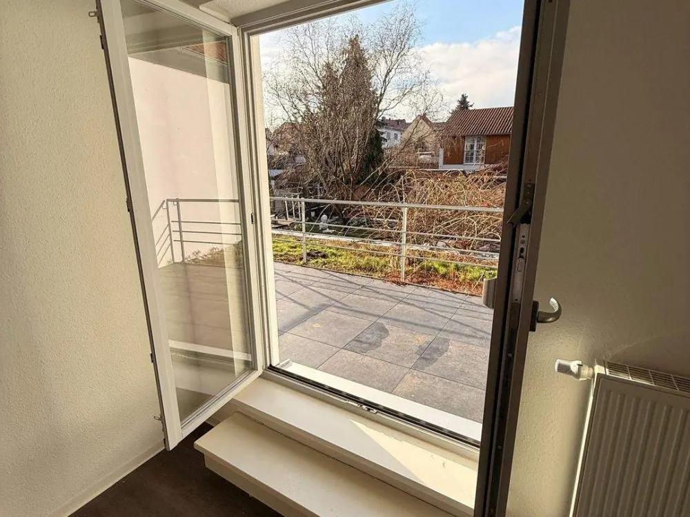 Geräumige 4-Zimmer-Wohnung mit Terrasse in Erfurt-Marbach