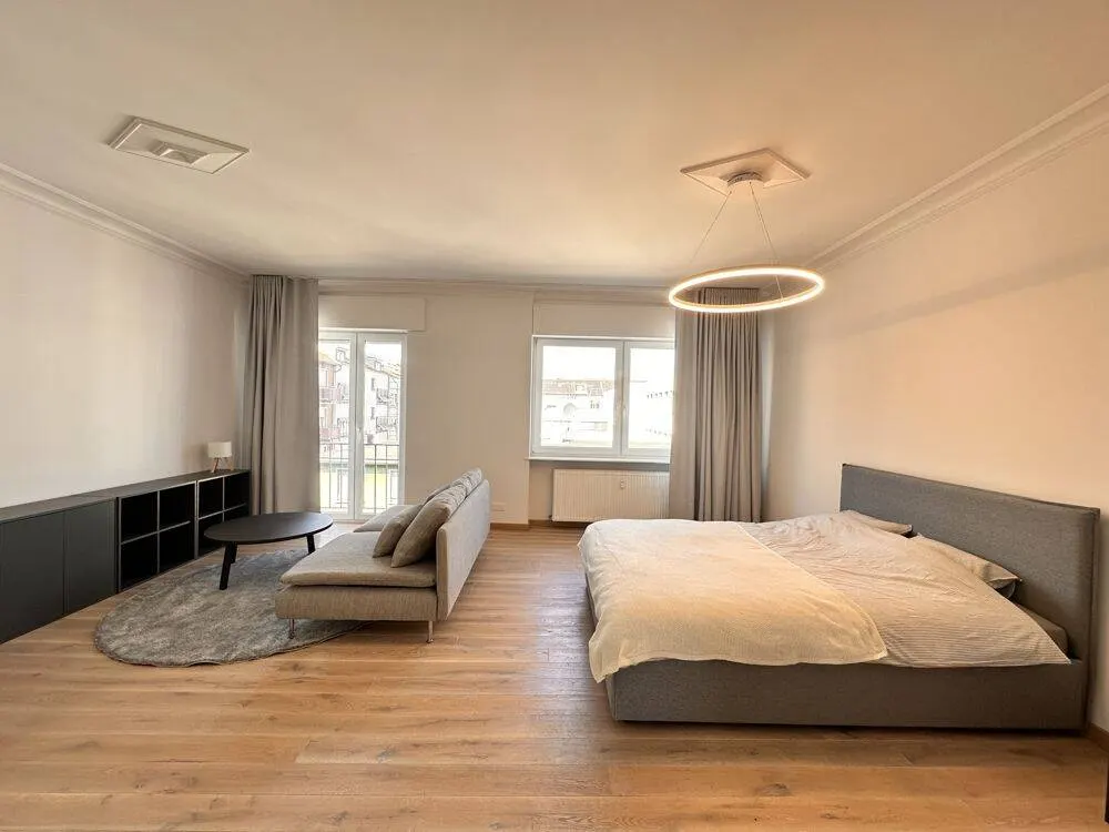 Bright and Spacious Shared Apartment Room in Alt-Saarbrücken
