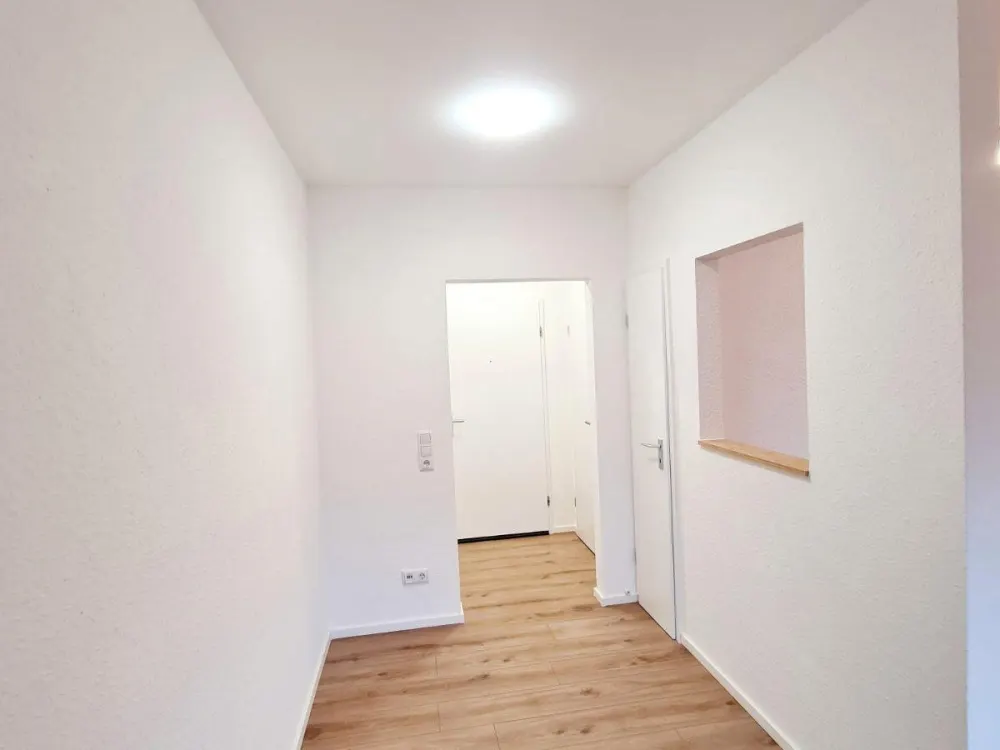 Renovated 1-Room Apartment with Balcony