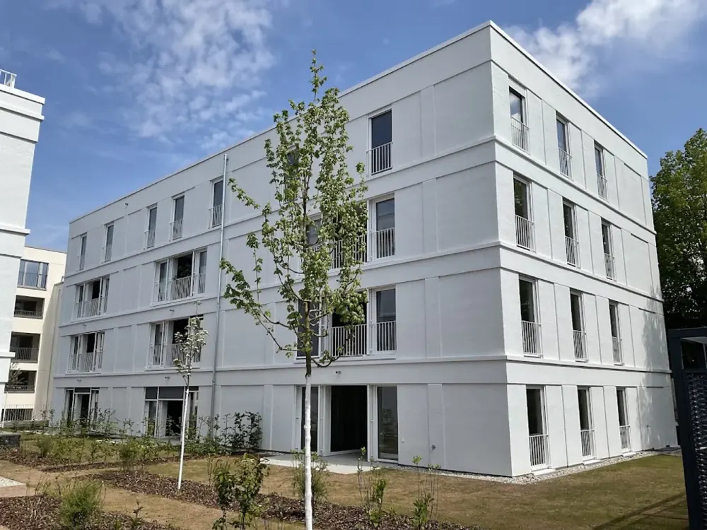 Penthouse-Feeling in Bad Homburg! Neubau-Komfort, zwei Dachterrassen, zwei Bäder, Aufzug