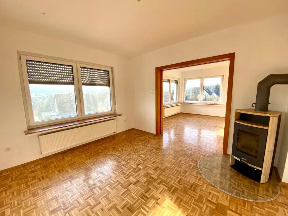 Lots of Space, Fireplace, Loggia, and Kassel Almost on Your Doorstep