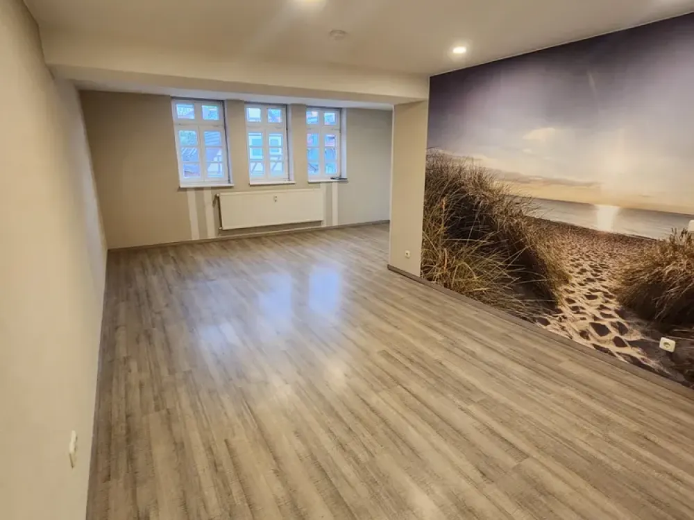 Large 4-Room Shared Apartment with Cellar, Leipziger Str. 495, 118.50 m²