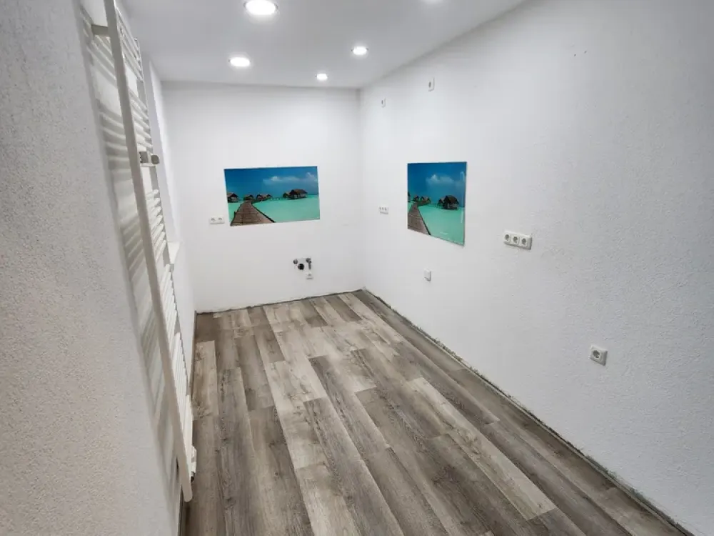 Large 4-Room Shared Apartment with Cellar, Leipziger Str. 495, 118.50 m²