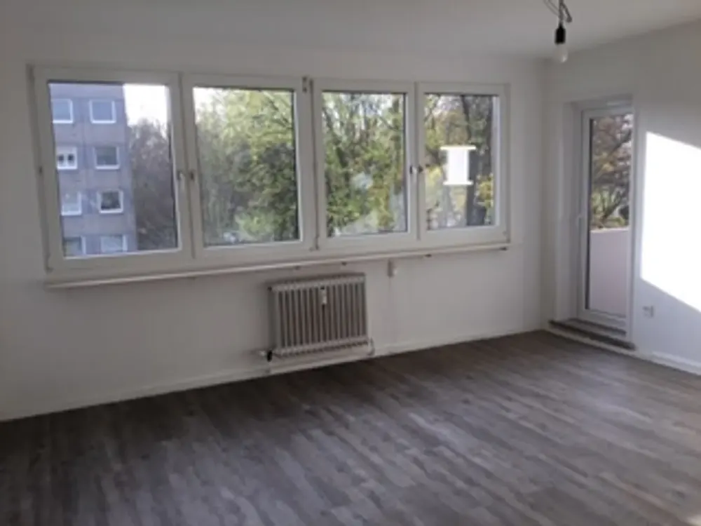 Attractive! Appealing 2-Room Apartment