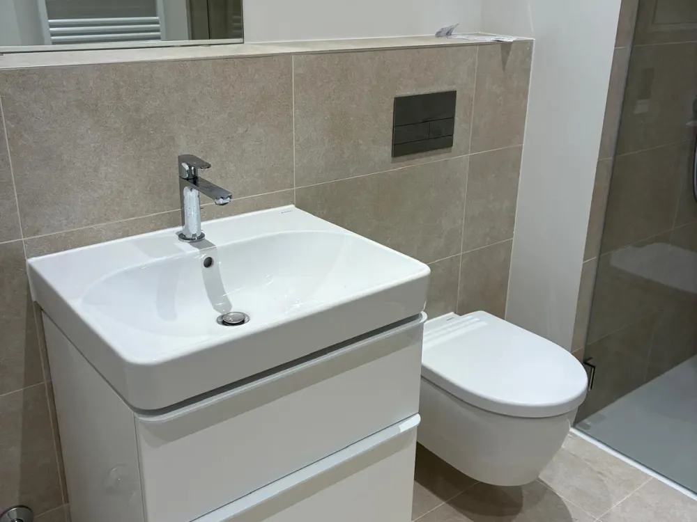 First Occupancy! 3-Room New-Build Apartment with Balcony and Fitted Kitchen