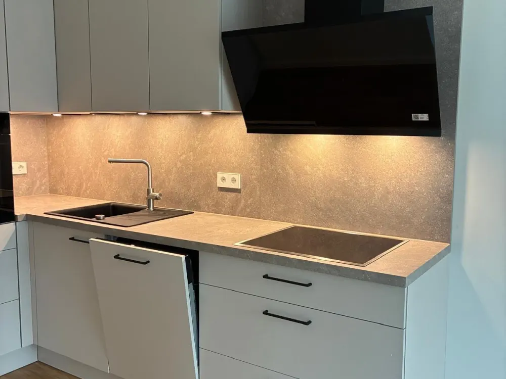 First Occupancy! 3-Room New-Build Apartment with Balcony and Fitted Kitchen