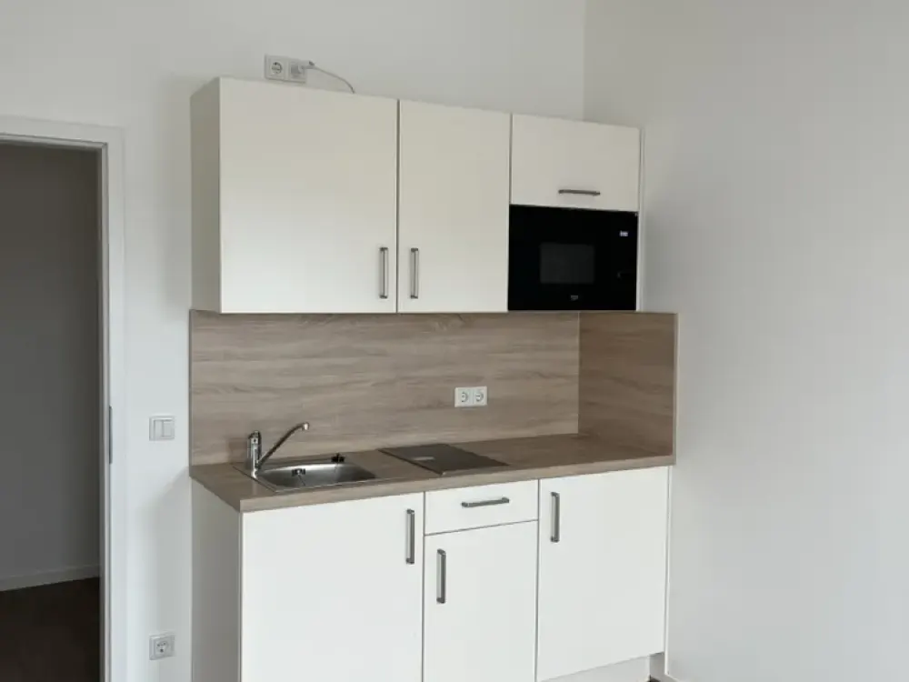 2 Zimmerwohnung vollmöbliert mit Einbauküche zu vermieten