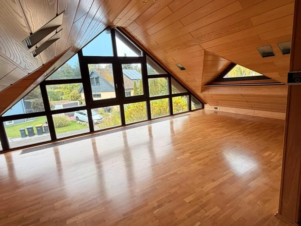 2-Room Apartment in Kassel Niederzwehren with Balcony