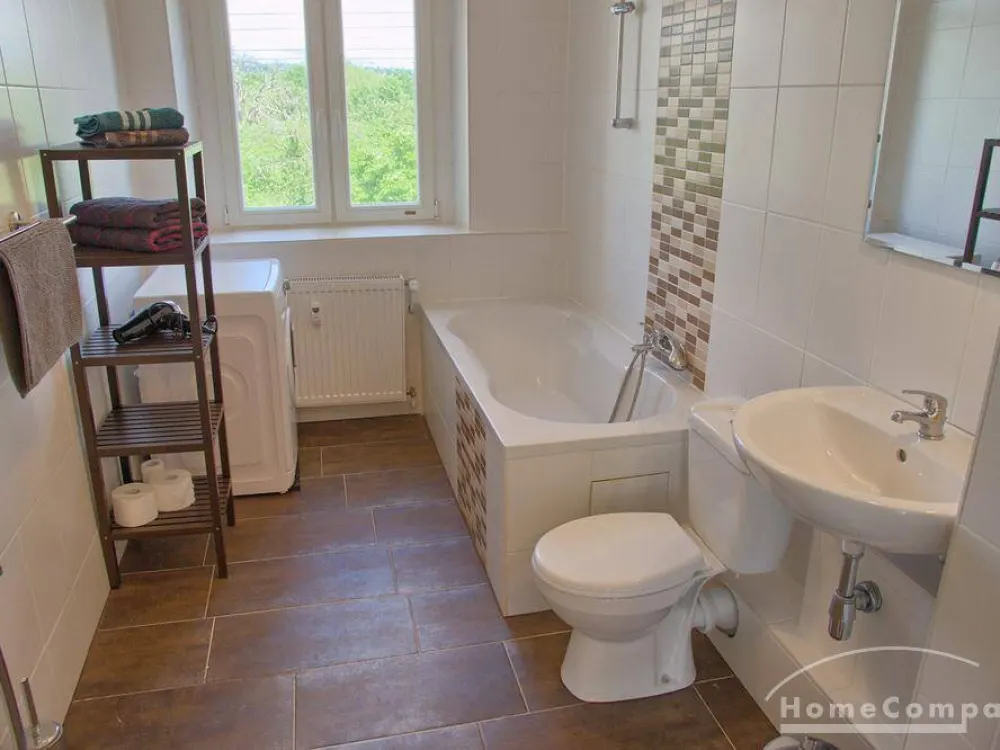 182271 HomeCompany Dresden Furnished/Möbliert Große 3-Zimmer Wohnung in Dresden - Dobritz max. 4 Personen