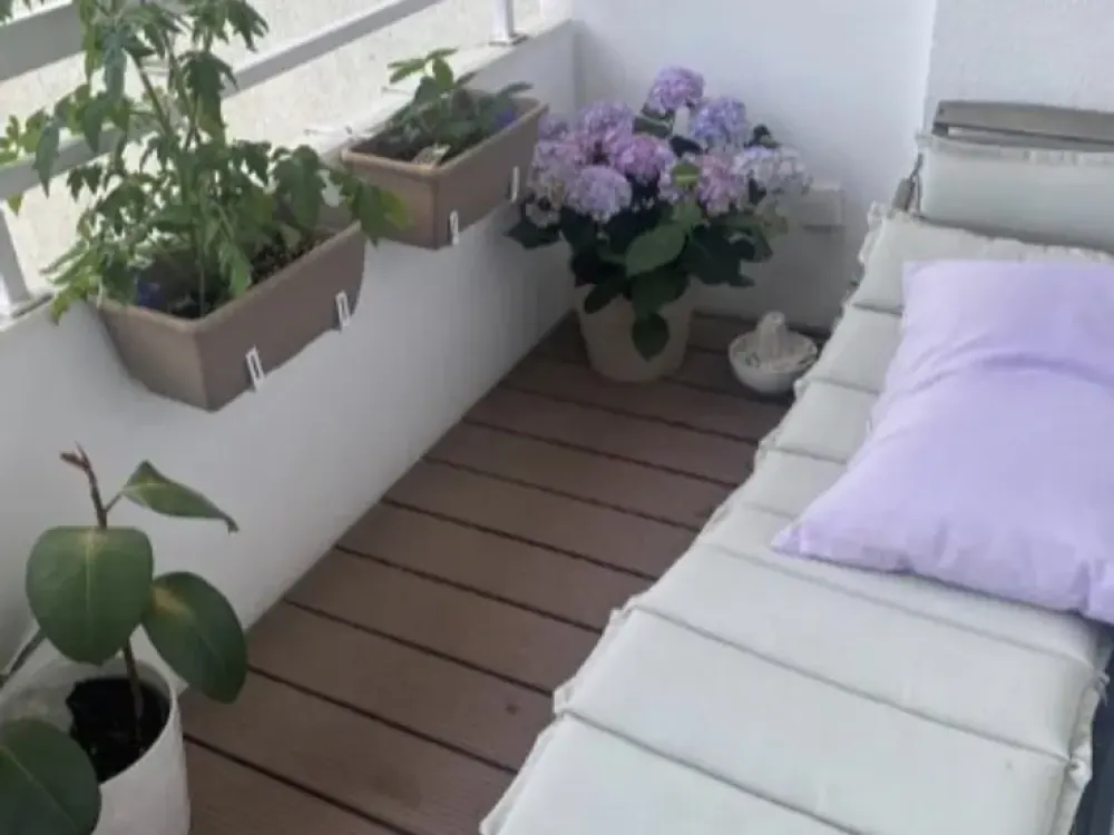1 Room Apartment with Balcony Near Silberhornstraße