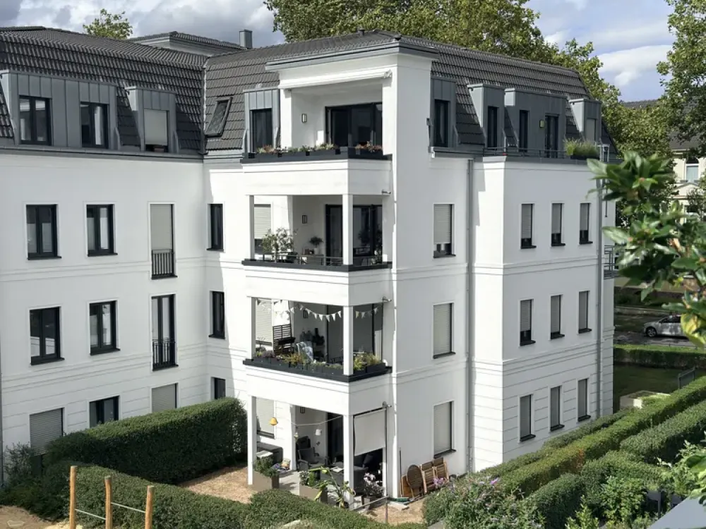 Dichterviertel: Living with a View of the Mining Tower