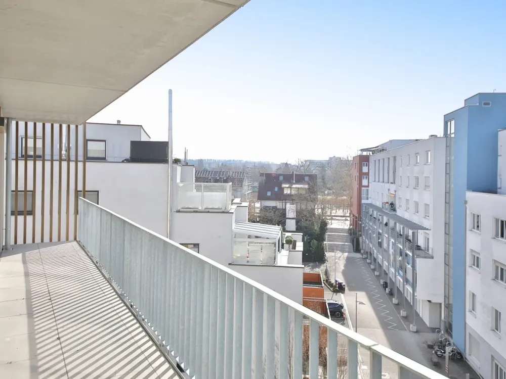 New Construction First Occupancy: 2-Room Apartment with Sunny Balcony