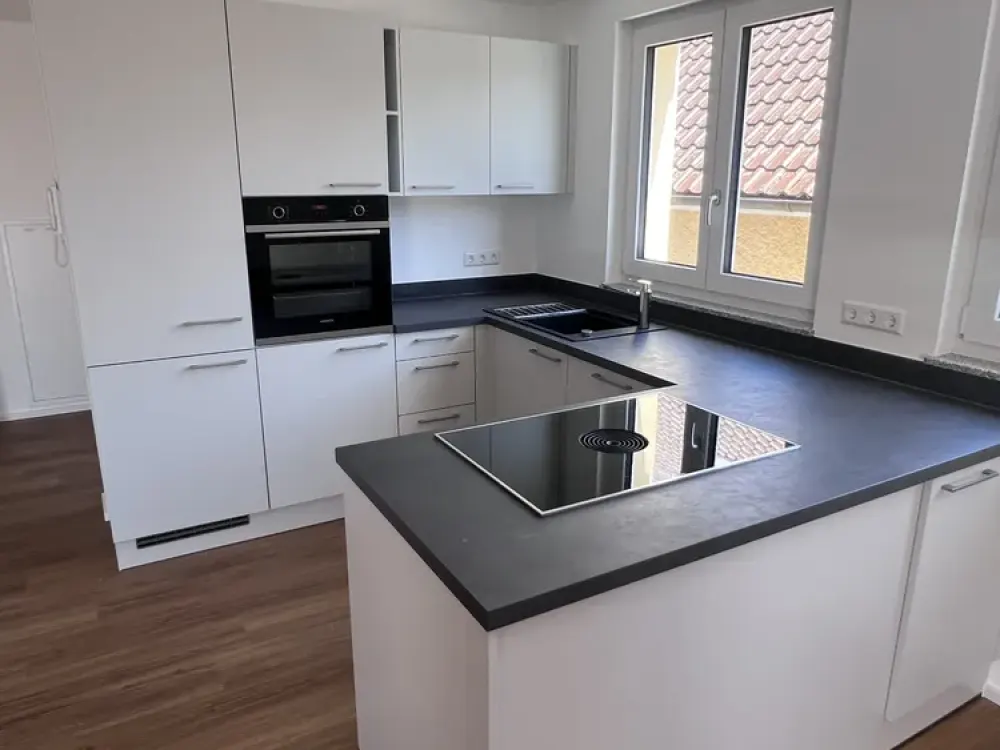 Beautiful 2.5 Room Apartment with Lake View in Hagnau