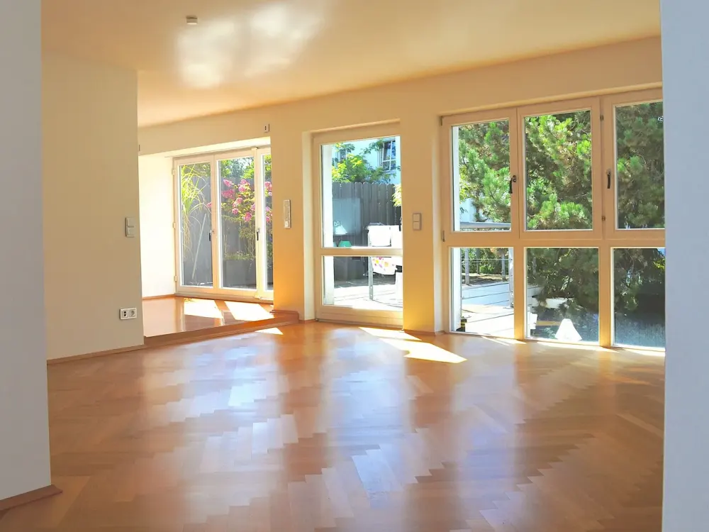 Luxurious Designer 3.5-Room Apartment in München-Obermenzing - Commission-Free from the Landlord