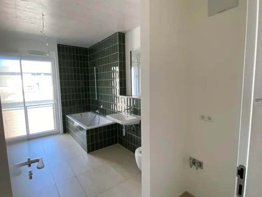 Newly Built First Occupancy: 3-Room Apartment