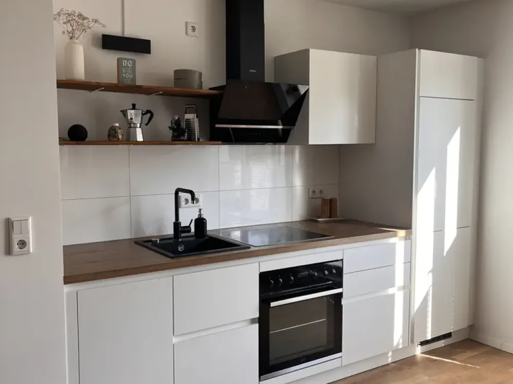 Second Occupancy After New Construction - Beautiful 2-Room Apartment in Bergisch Gladbach