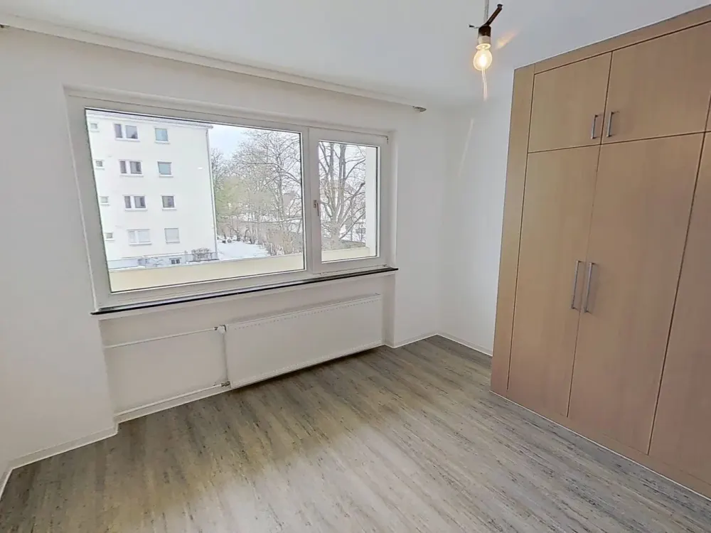 **1 KALTMIETERLASS ALS EINZUGSGESCHENK**Gemütliche 3-Zimmer-Wohnung mit BALKON und TAGESLICHTBAD