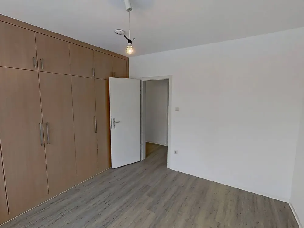 **1 KALTMIETERLASS ALS EINZUGSGESCHENK**Gemütliche 3-Zimmer-Wohnung mit BALKON und TAGESLICHTBAD