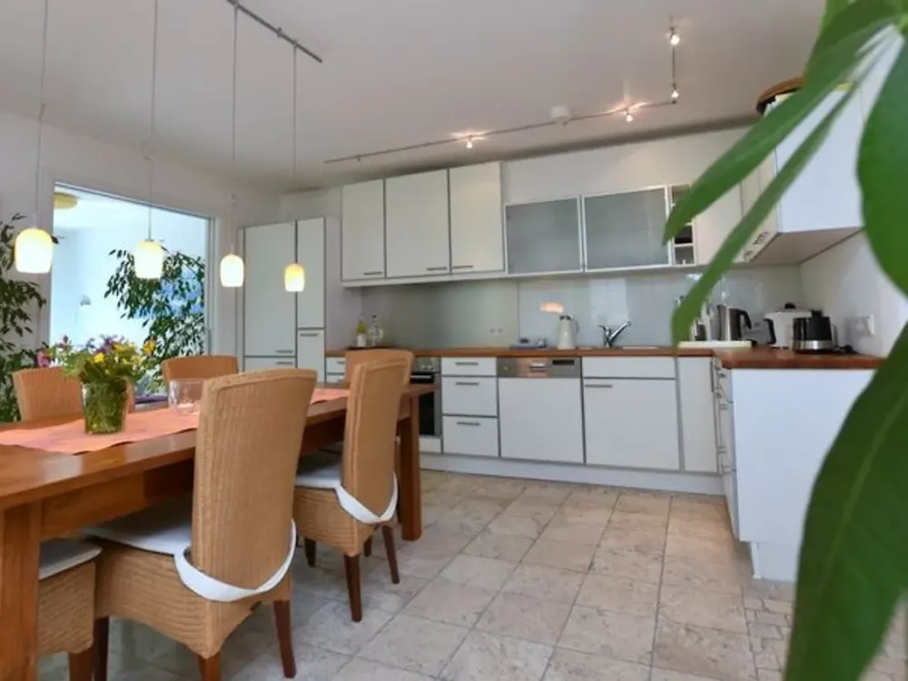 Exclusively Furnished 4-Room Apartment with Terrace and Garden Directly on Lake Constance