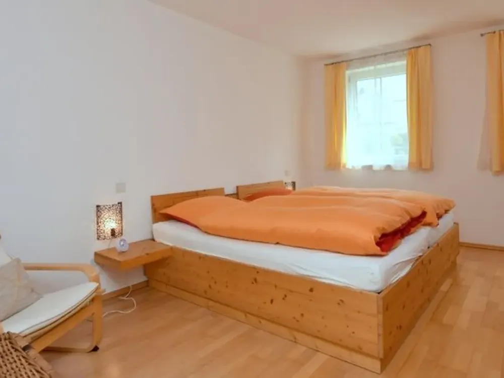 Exclusively Furnished 4-Room Apartment with Terrace and Garden Directly on Lake Constance