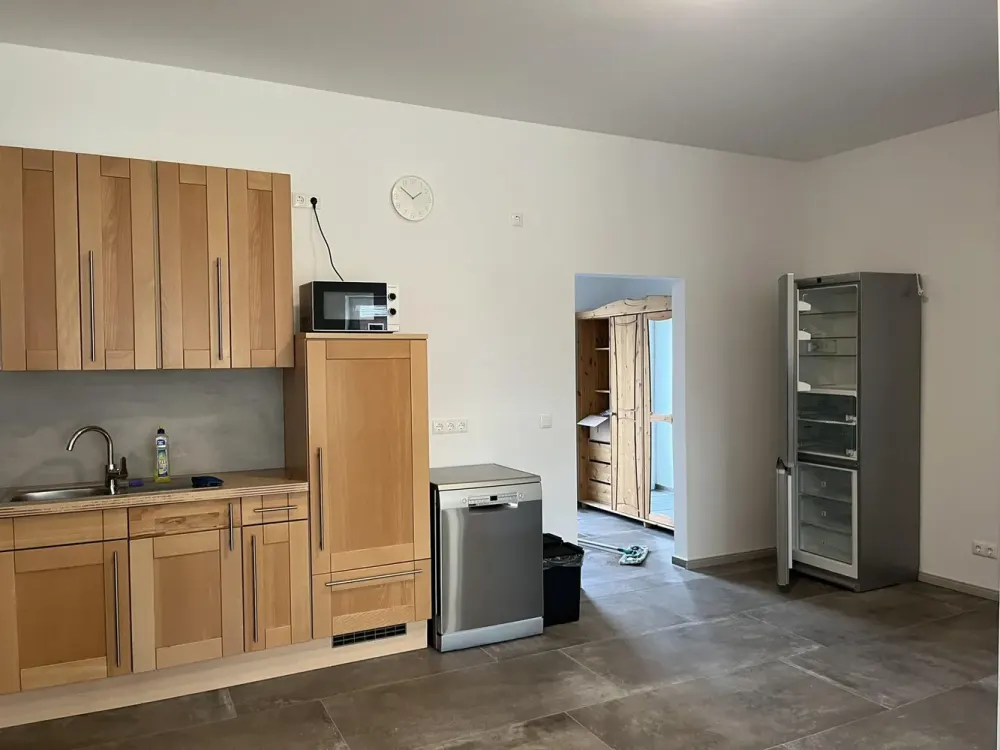 4-Room Apartment in Lieblingshof - Semi-Detached House