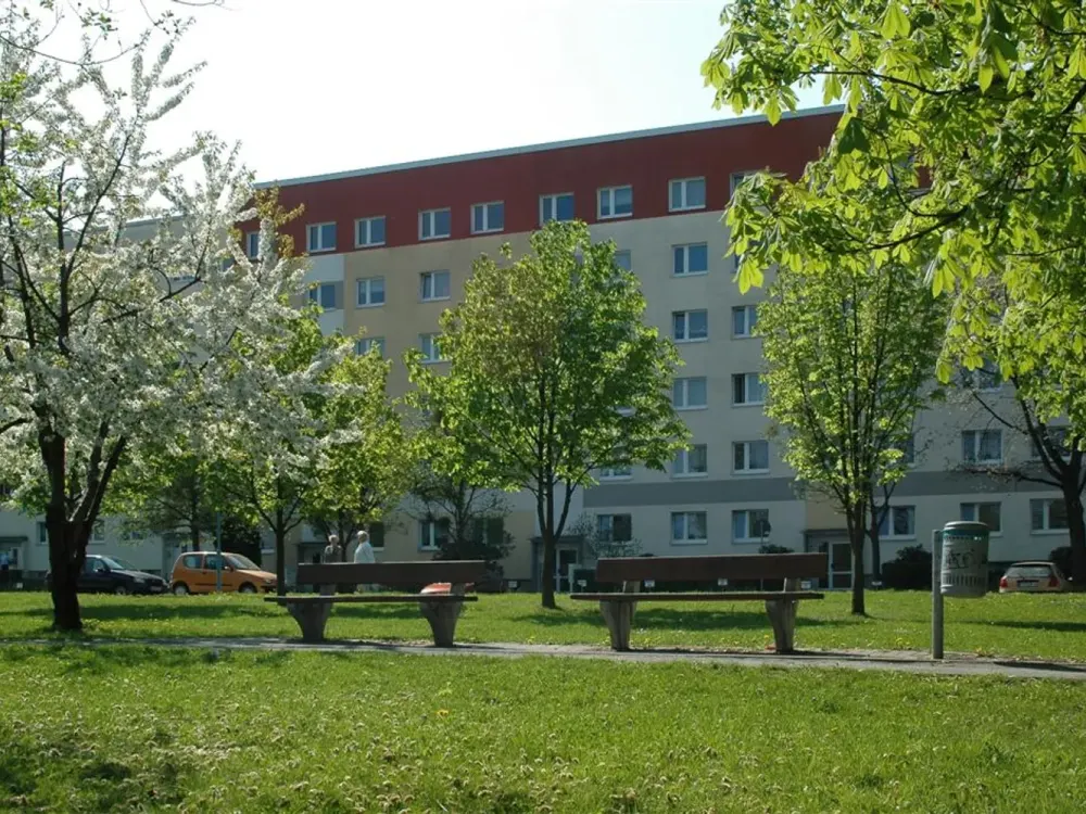 Bright 3-Room Apartment on Sonnenstein in Pirna