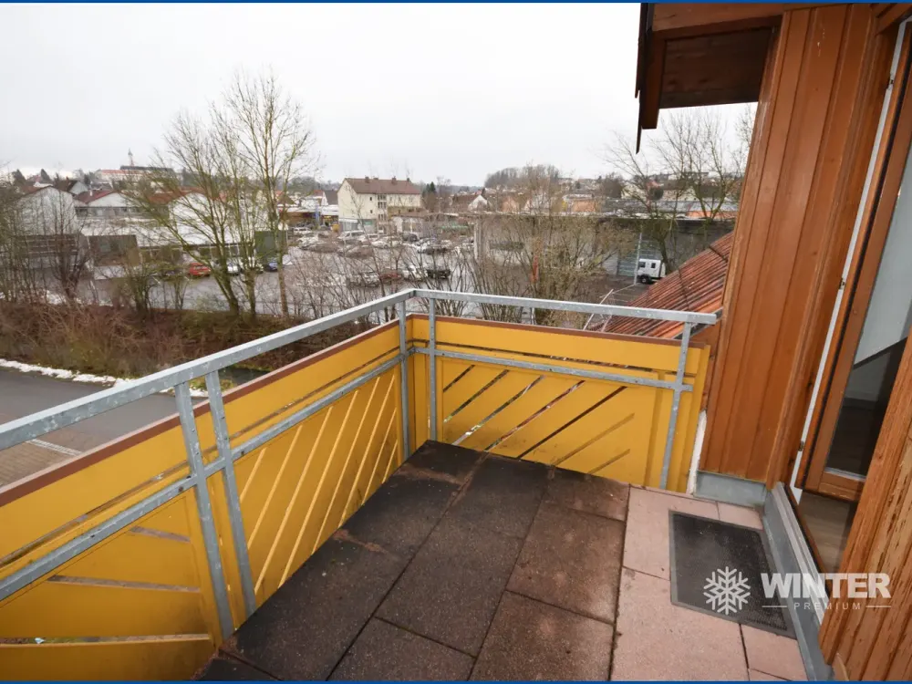 Dachgeschosswohnung mit Südost-Balkon in ruhiger Lage