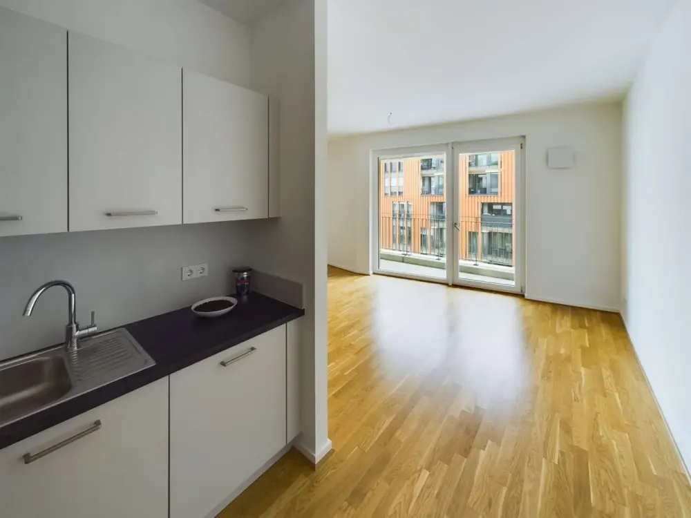 For Singles + Couples: Modern 2-Room Apartment with Open Kitchen + Balcony in Popular Location | MaryAnn